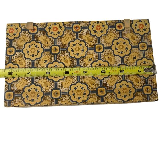 Chinese painted glass egg redwood stand cat butterfly reverse paint 7.5" - Picture 14 of 16